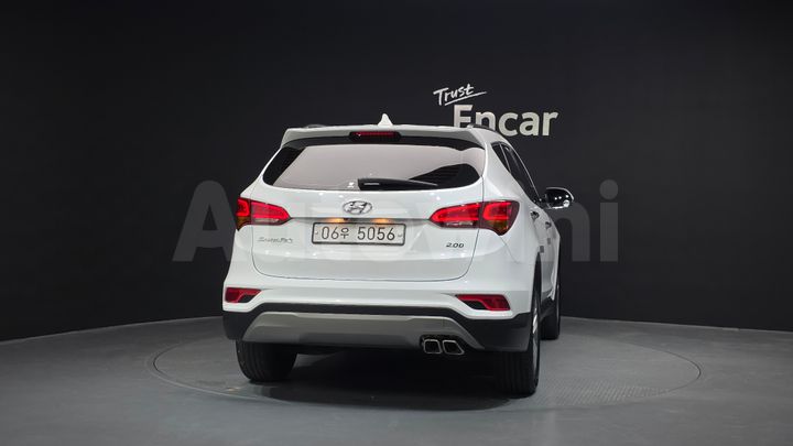Hyundai SantaFe 2018 — 4