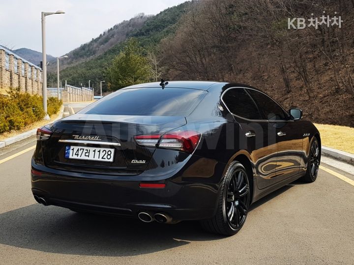 Maserati Ghibli 2014 — 2