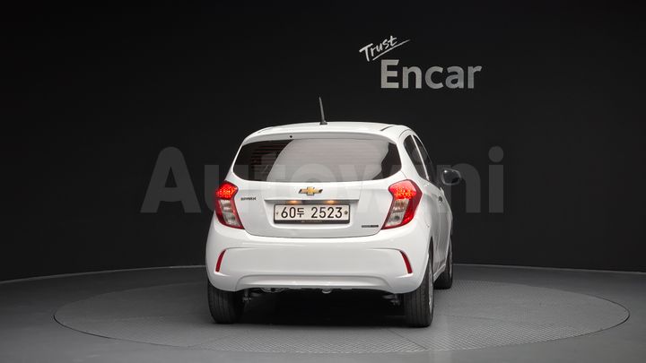 Chevrolet Spark 2019 — 4