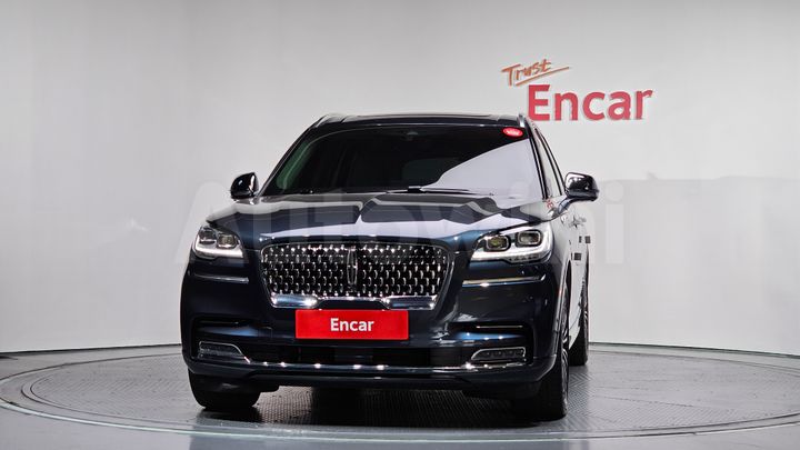 Lincoln Aviator 2020 — 3