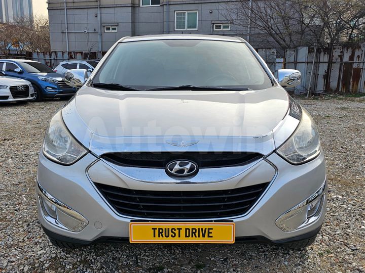 Hyundai Tucson 2010 — 2