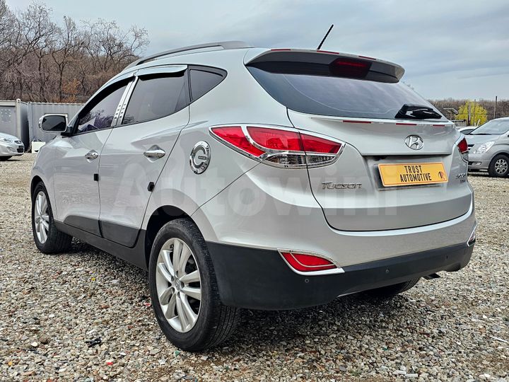 Hyundai Tucson 2011 — 5