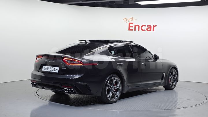 Kia Stinger 2018 — 2