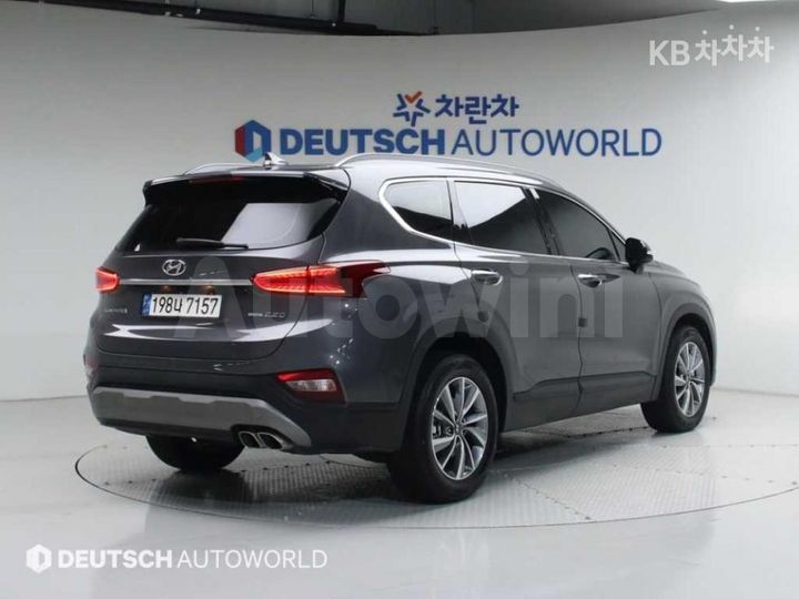 Hyundai SantaFe 2019 — 2