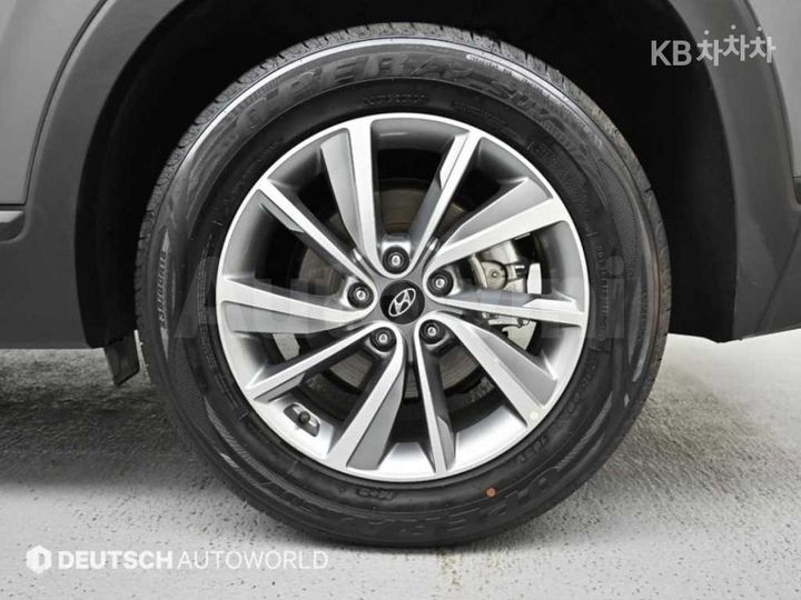 Hyundai SantaFe 2019 — 5