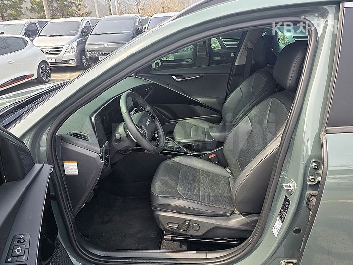 Kia Niro 2022 — 4