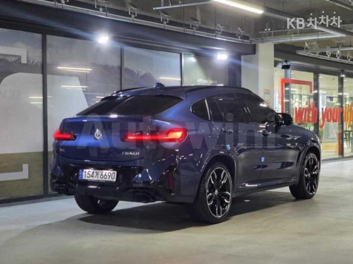 BMW X4 2023 — 3