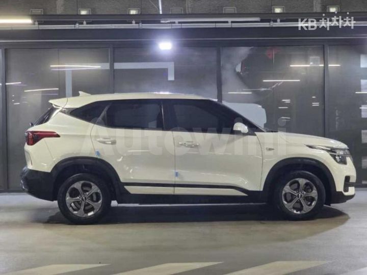 Kia Seltos 2022 — 3