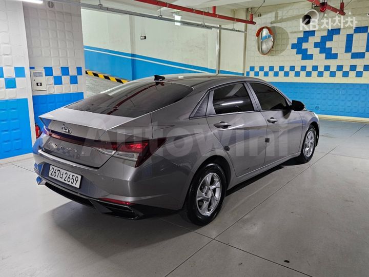 Hyundai Avante 2021 — 4