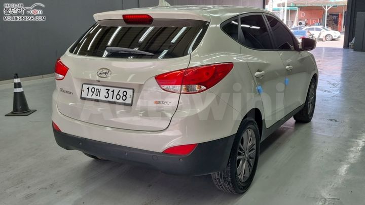 Hyundai Tucson 2013 — 2