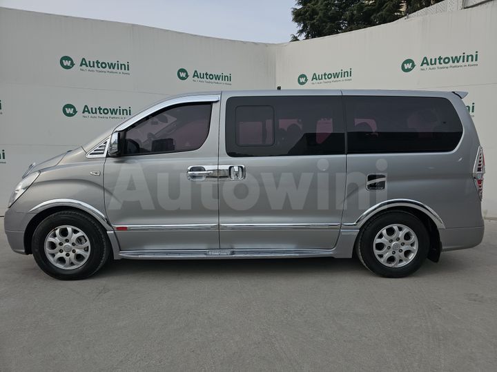 Hyundai Starex 2016 — 2