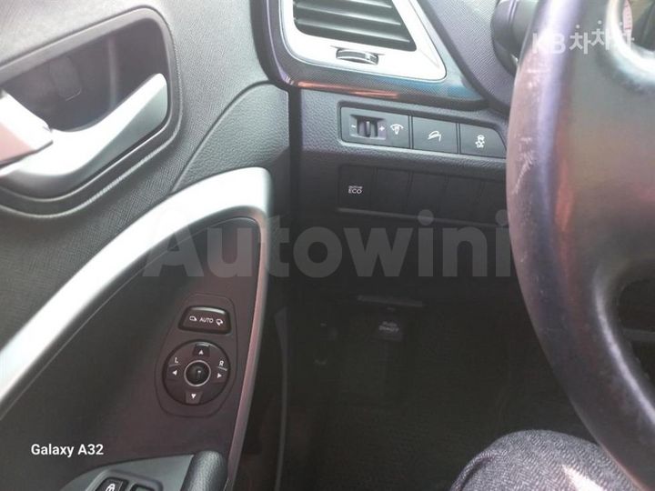 Hyundai SantaFe 2013 — 5