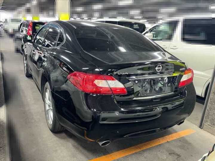 Nissan Fuga