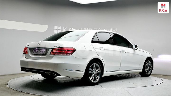 Mercedes-Benz E Class 2016 — 4