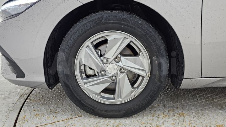 Hyundai Avante 2024 — 5