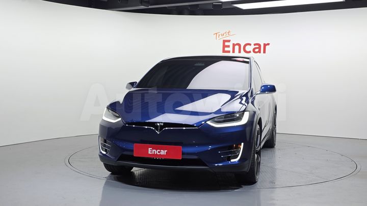 Tesla Model X 2020 — 3
