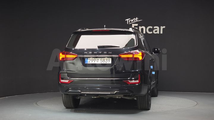 KGM (Ssangyong) Rexton 2021 — 4