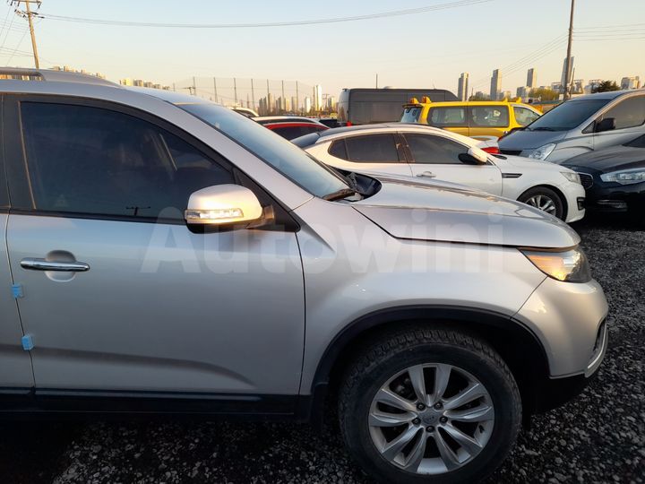 Kia Sorento 2011 — 5