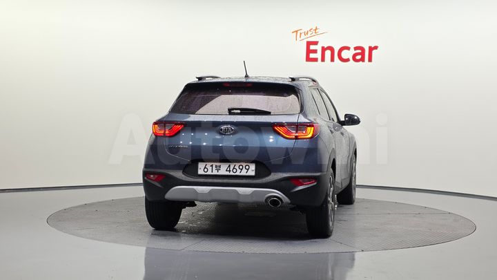 Kia Stonic 2019 — 4