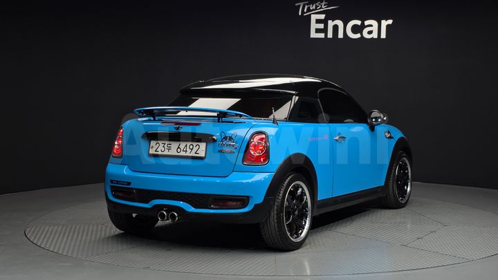 Mini Coupe