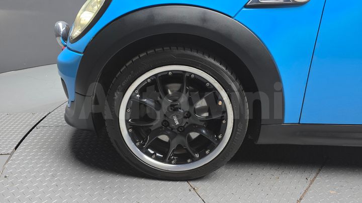 Mini Coupe