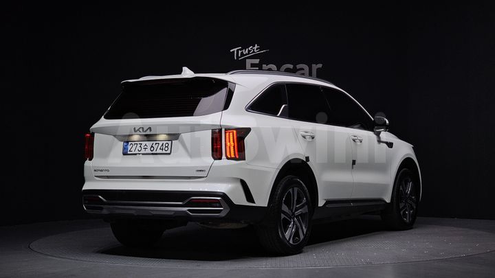 Kia Sorento 2023 — 2