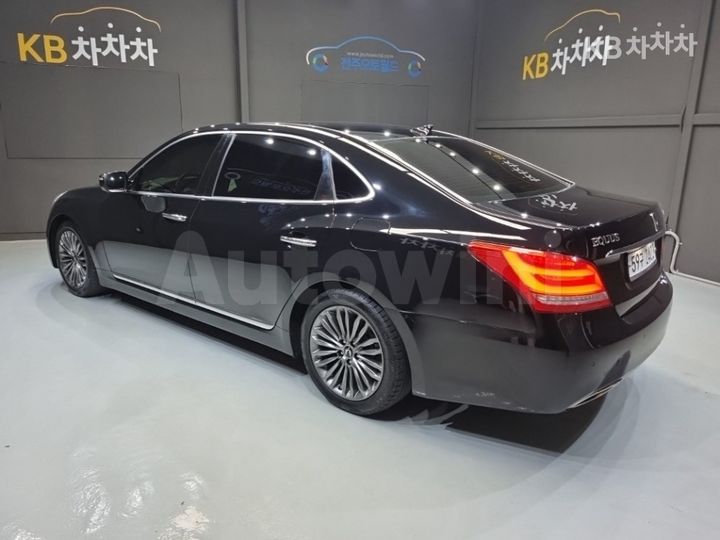 Hyundai Equus 2015 — 4