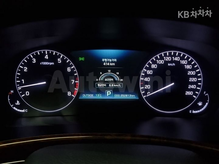 Hyundai Equus 2015 — 5