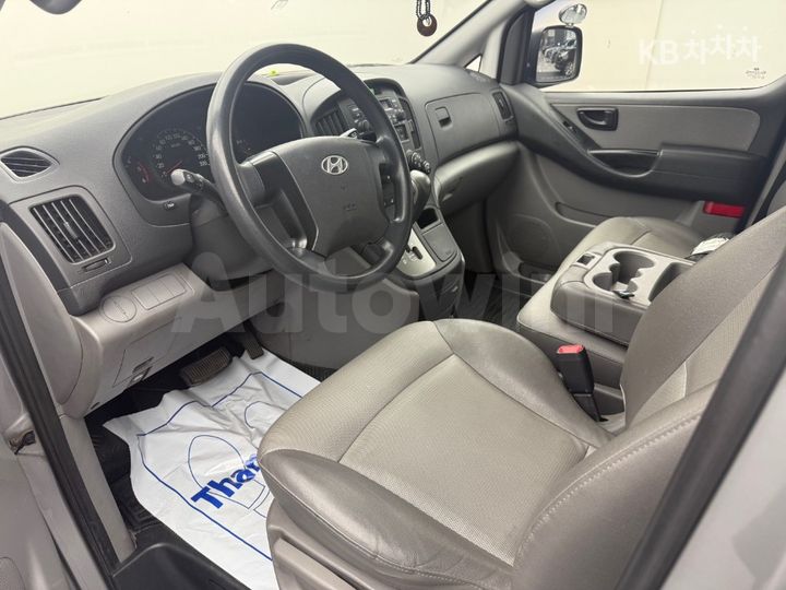 Hyundai Starex 2011 — 3