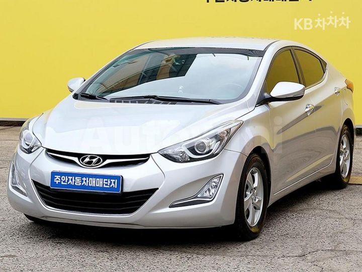 Hyundai Avante 2015 — 2