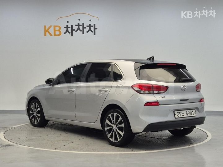 Hyundai i30 2017 — 2