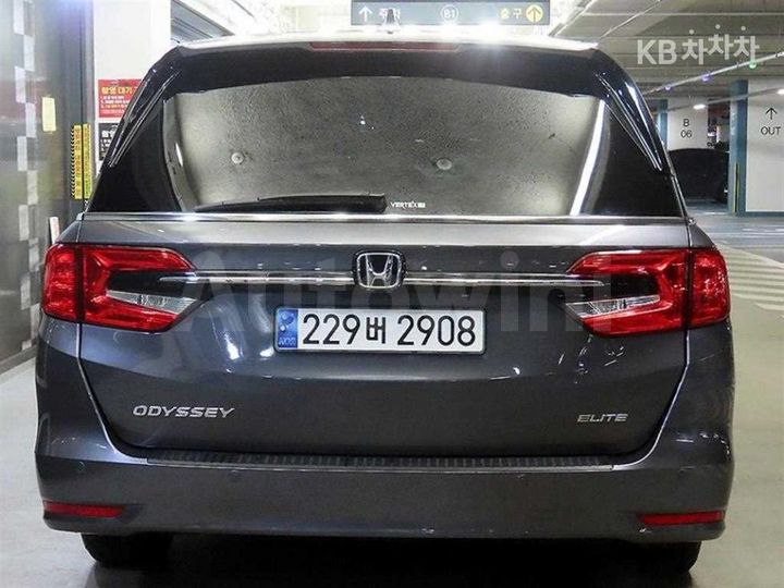 Honda Odyssey 2023 — 5