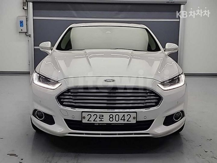 Ford Mondeo 2015 — 2