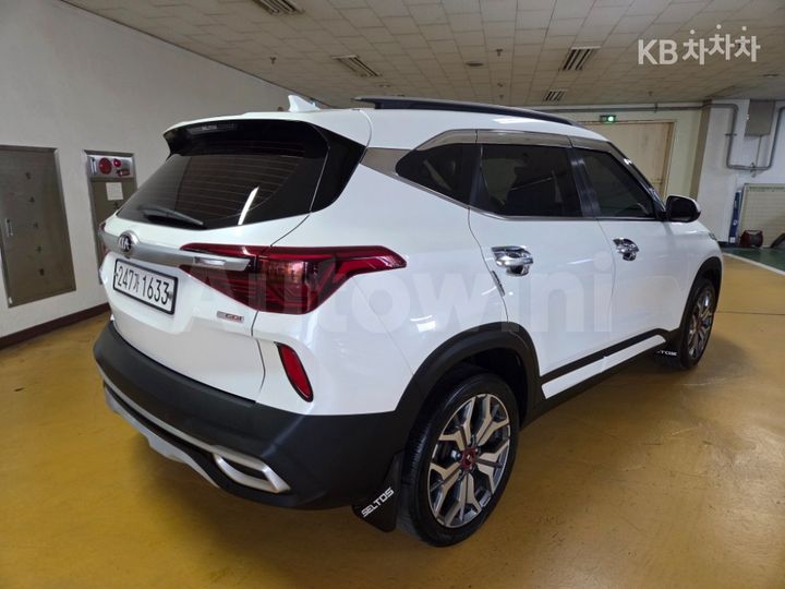Kia Seltos 2020 — 5