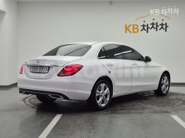 Mercedes Benz C Class 2016 — 4