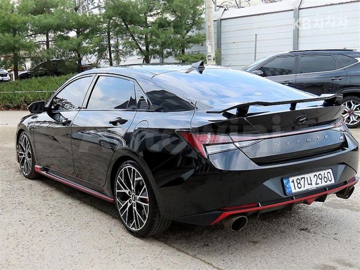 Hyundai Avante 2023 — 3