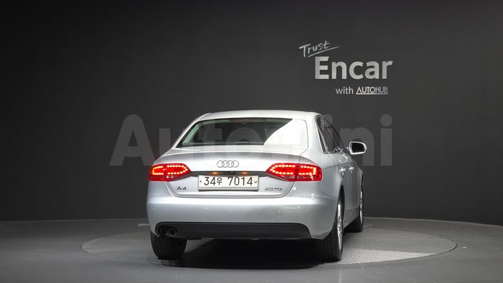 Audi A4 2012 — 4