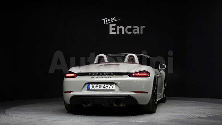 Porsche 718 2023 — 4