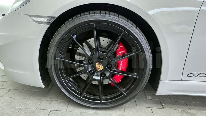 Porsche 718 2023 — 5
