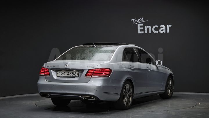 Mercedes-Benz E Class 2014 — 2