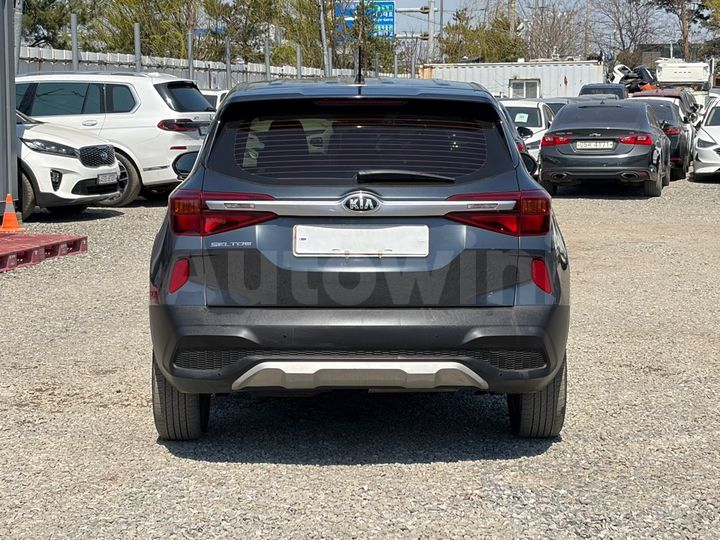 Kia Seltos 2022 — 4