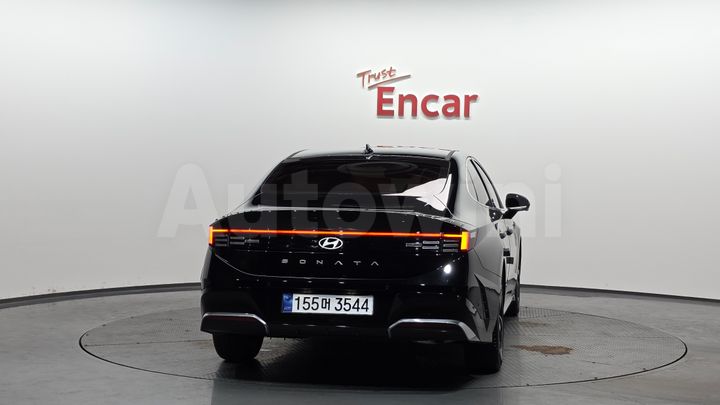 Hyundai Sonata 2025 — 3