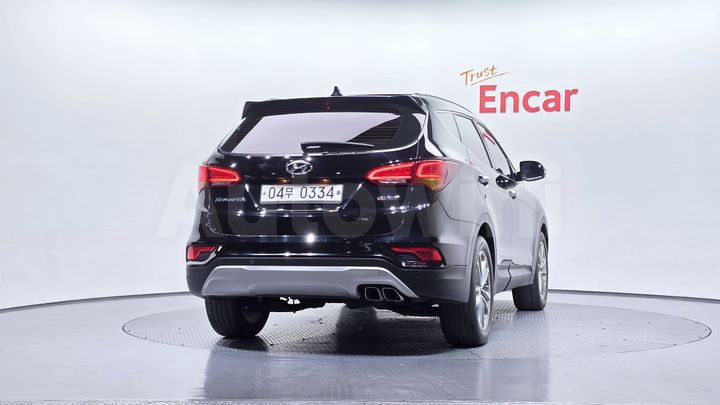 Hyundai SantaFe 2017 — 4