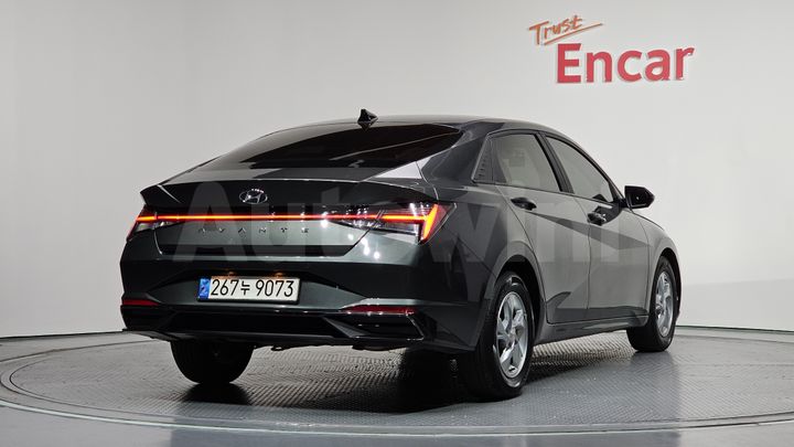 Hyundai Avante 2021 — 2
