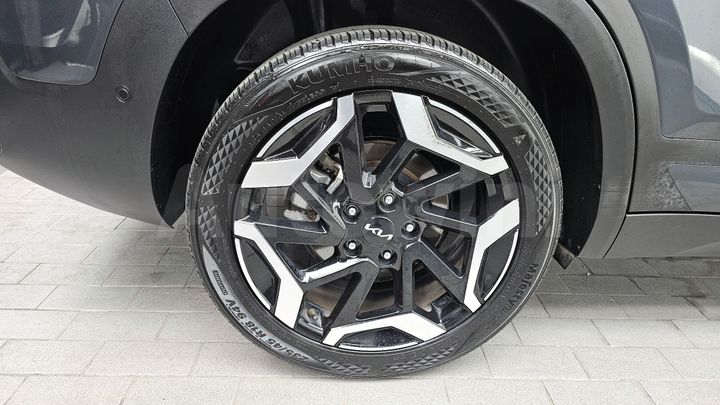 Kia Seltos 2023 — 5