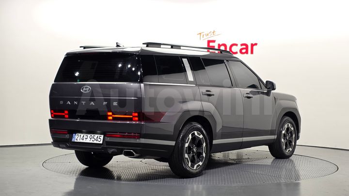Hyundai SantaFe 2024 — 2