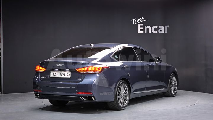 Hyundai Genesis 2016 — 2