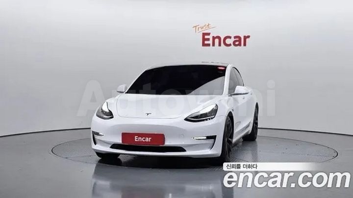 Tesla Model 3 2020 — 4