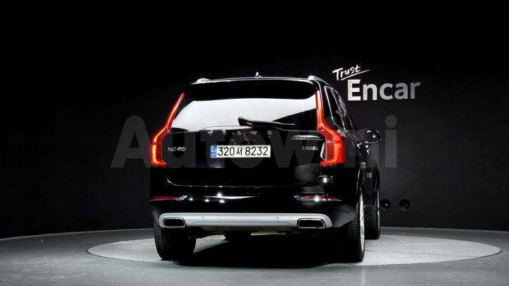 Volvo XC90 2017 — 4