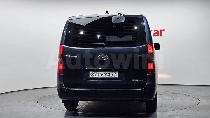 Hyundai Starex 2018 — 4